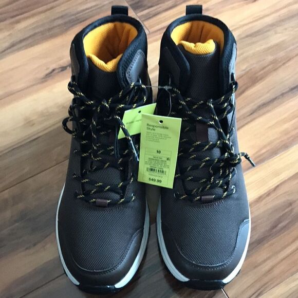 NEW All In Motion Mens Brown Boots